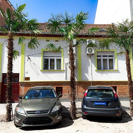 Kuriozum Vendeghaz Hotell Szeged Eksteriør bilde