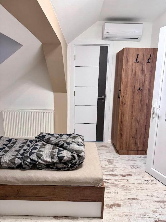Kuriozum Vendeghaz Hotell Szeged Eksteriør bilde